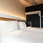 Ibis Center Lviv