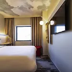 Ibis Center Lviv