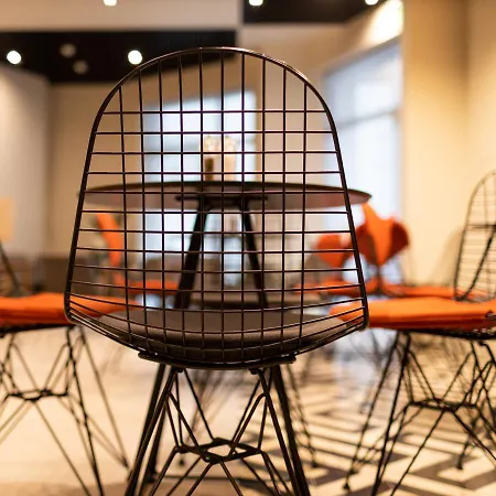 Ibis Center Hotel Lviv