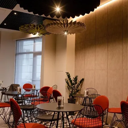 Ibis Center Hotel Lvov