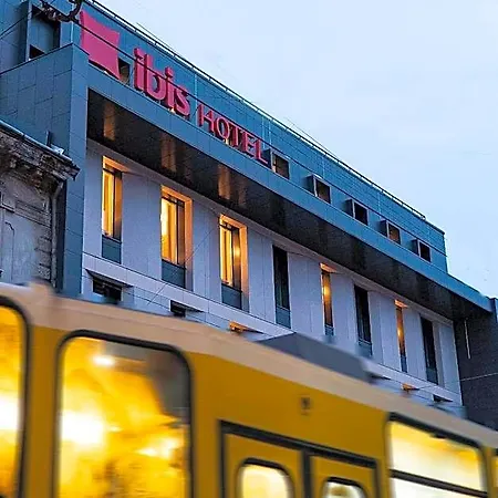 Ibis Center