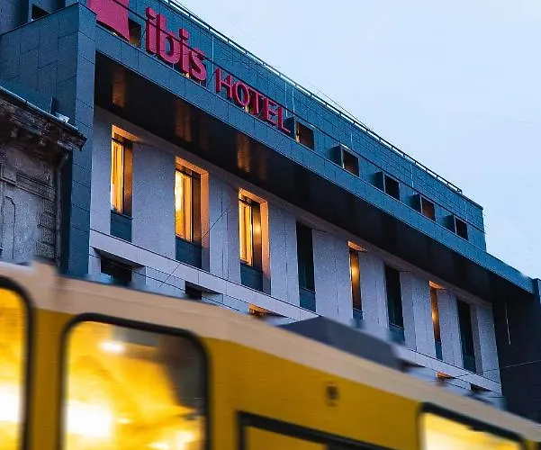 Ibis Center إلفيف