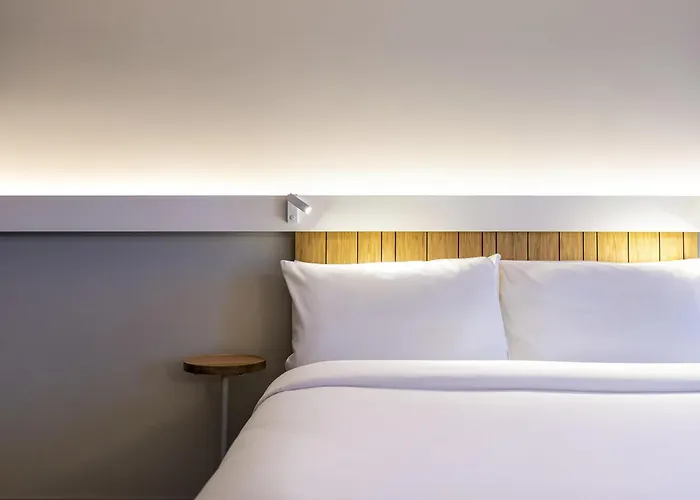 فندق Ibis Center 3*