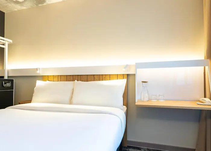 Ibis Center Hotel Lviv