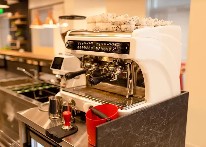 Ibis Center Hotel 3*